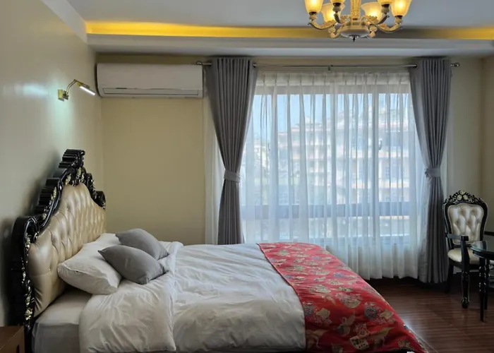 Tashi Tagay & Hotel Kathmandu