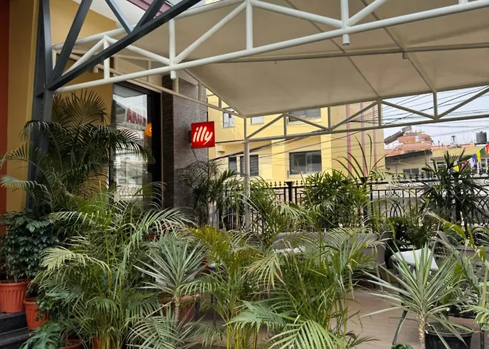 Hotel Tashi Tagay &